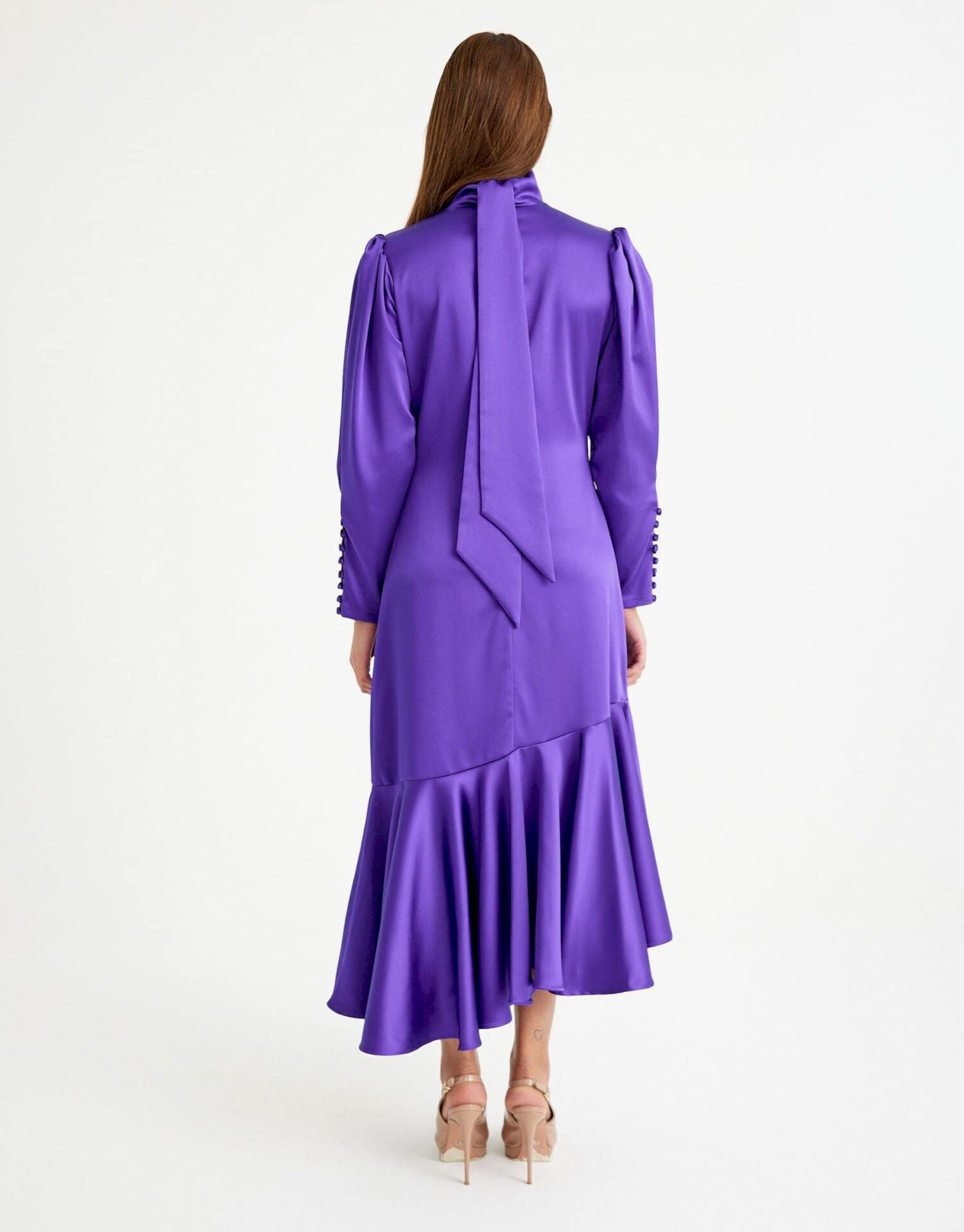 SELVİ ÇETİN ASİMETRİK MOR ELBİSE